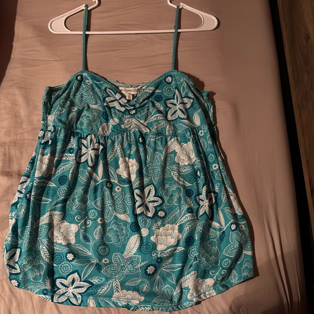 Brand- Aeropostale size-XL color- Blue & White